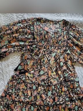 ✨ Free People Boho Floral TieredFree People Floral Metallic-Accent Gray Top